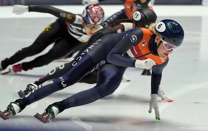 shorttrackster velzeboer verovert wereldtitel op 500 meter