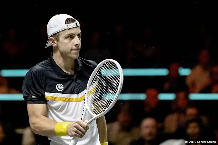 sinner houdt griekspoor uit finale tennistoernooi rotterdam