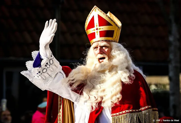 sinterklaas arriveert gewoon in gorinchem