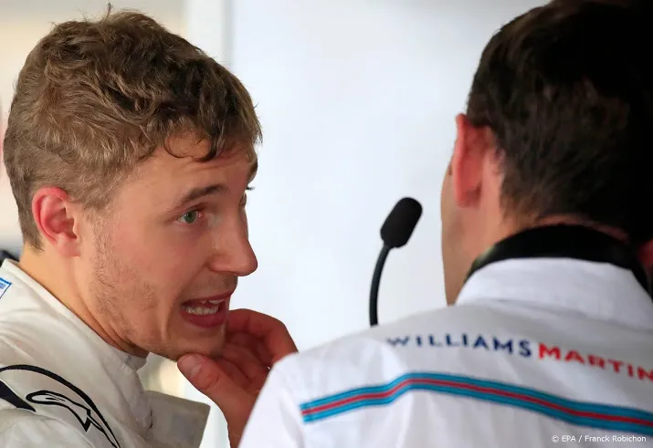 sirotkin reserve achter ricciardo bij renault