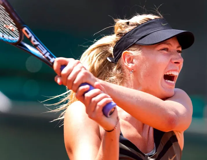sjarapova naar halve finales in rome
