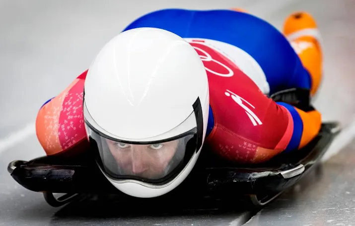 skeletonster bos opent met negende plaats