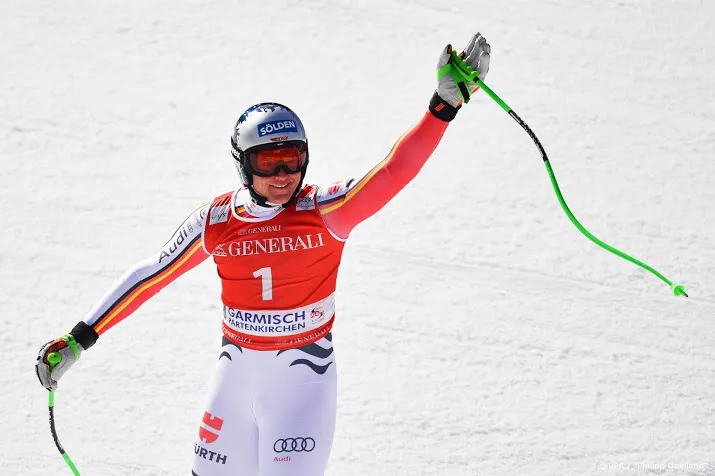 skier dressen viert duitse zege in garmisch partenkirchen