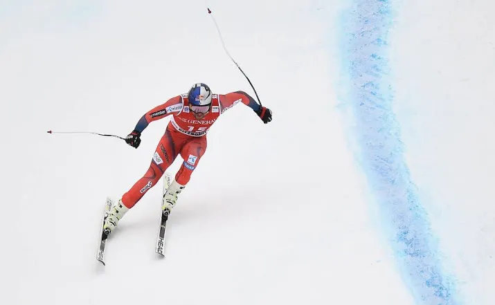 skier svindal maakt indruk in kitzbuhel