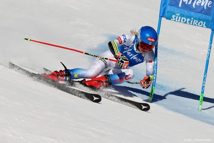 skiester shiffrin vol gas op jacht naar goud op reuzenslalom