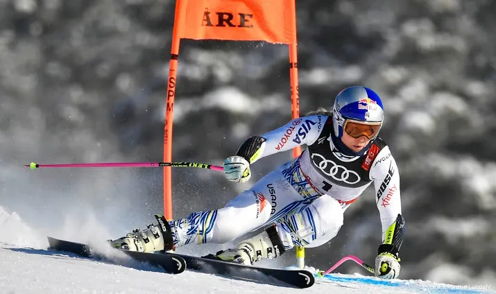 skiester vonn bij afscheid onderuit op wk