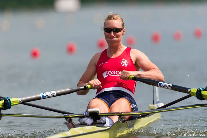 skiffeuse scheenaard verrast met brons