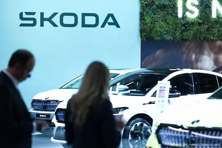 skoda mengt zich in goedkope stekkerauto markt