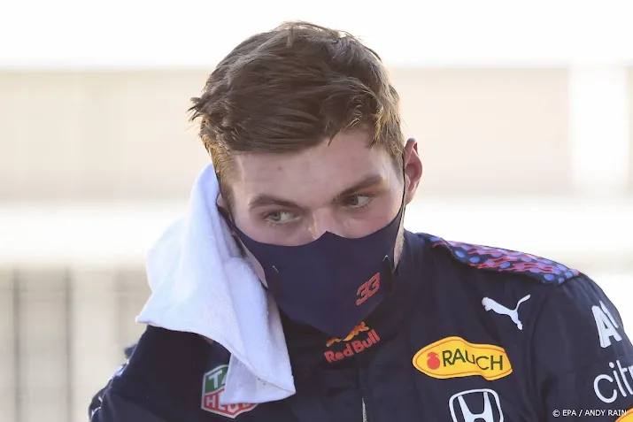 sky sports haalt kerstspotje met crash verstappen uit de lucht