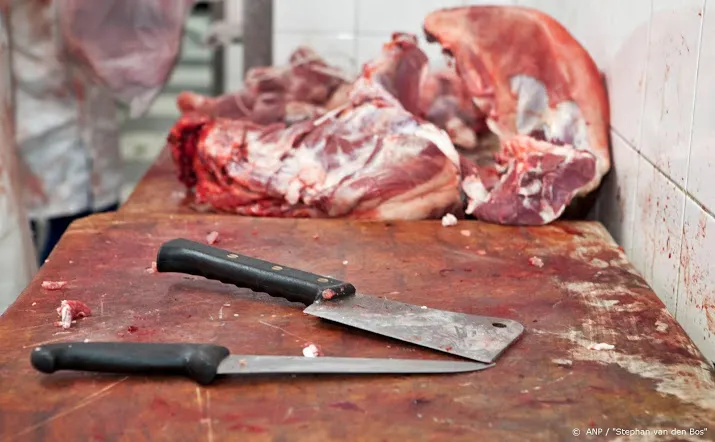 slachthuis van rooi meat tot 2 juni dicht om coronabesmettingen