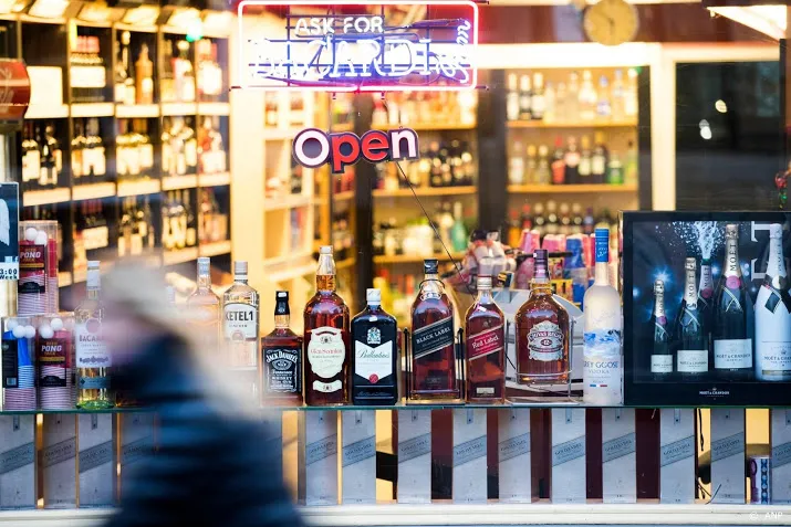 slijterijen profiteerden van thuisborrels met pasen