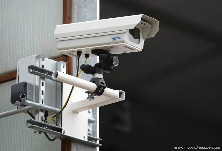 slimme cameras in stadions tegen racisme