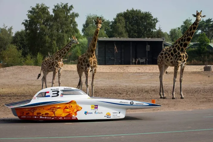 slip en storm op eerste dag delftse solarteam