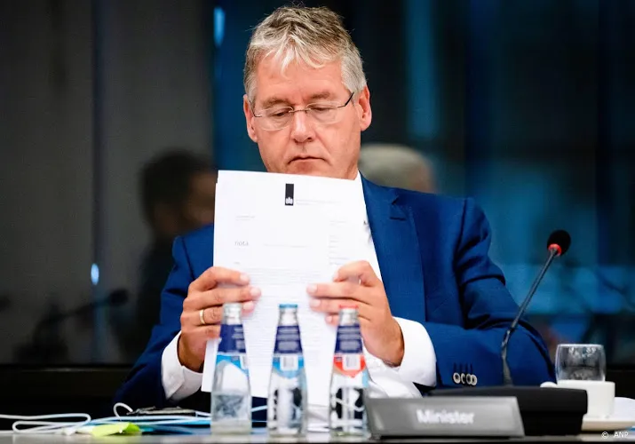 slob ik had eerder zorgen over lerarenbeurs moeten delen
