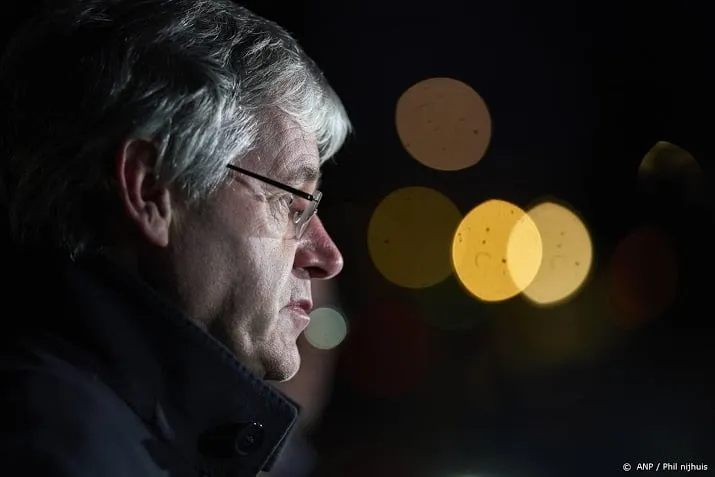 slob wil alle basisscholen open ondanks zorgen van leraren