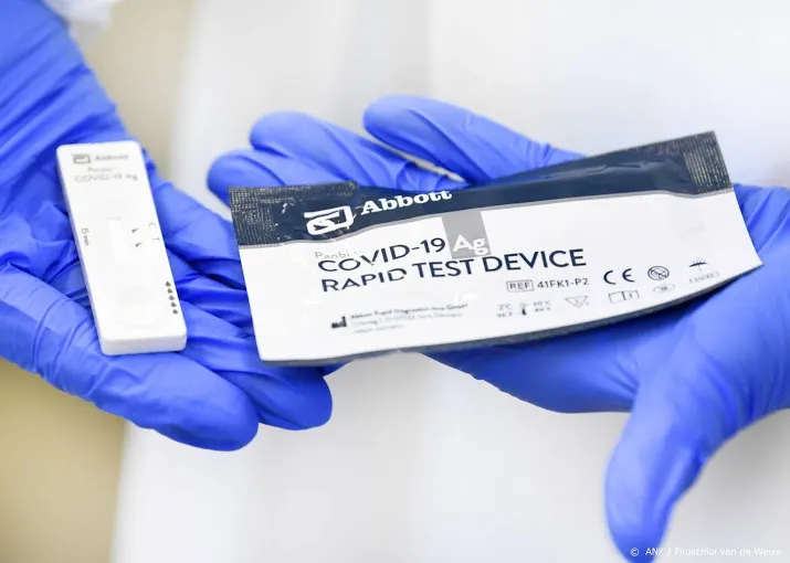 slob wil begin mei landelijk aanbod sneltesten leraren