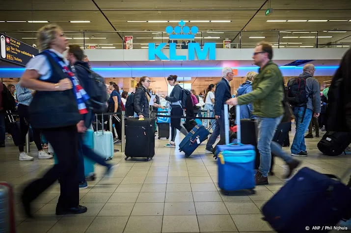 slotcoordinator klm moet helft stoelenprobleem schiphol oplossen