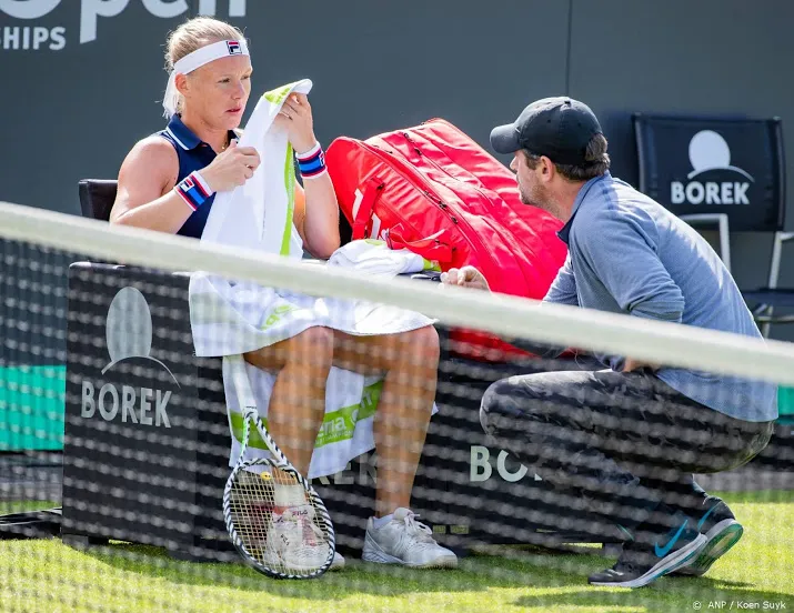 sluiter blijft bertens naar voren dirigeren