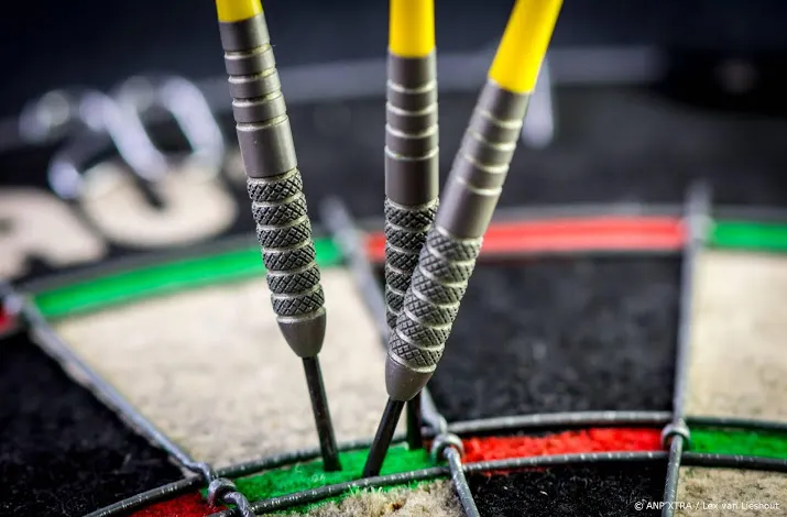 smith bereikt halve eindstrijd wk darts