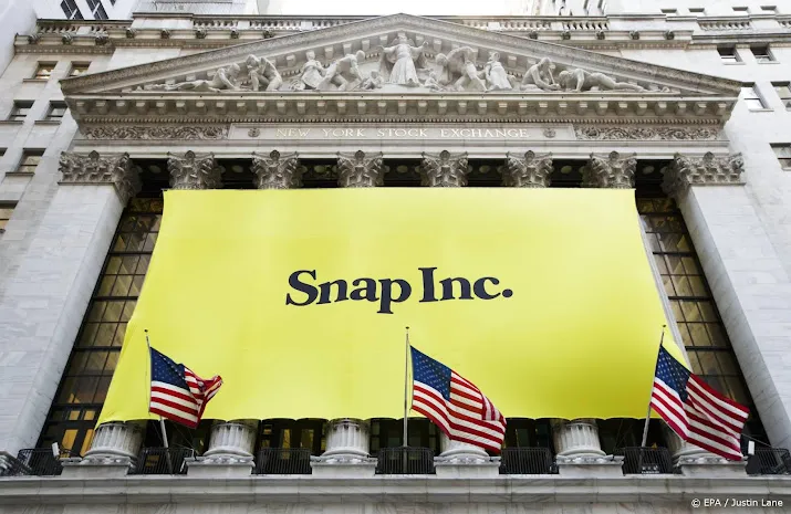 snap keldert op wall street na tegenvallende groei