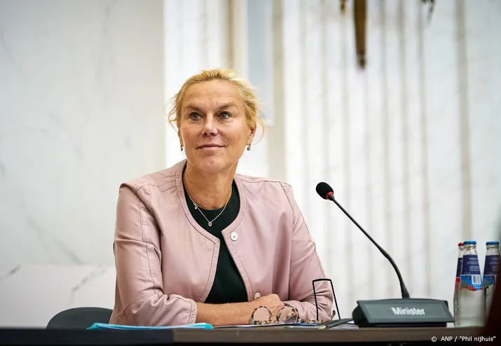 snelle aankondiging kandidatuur kaag voor leiderschap d66