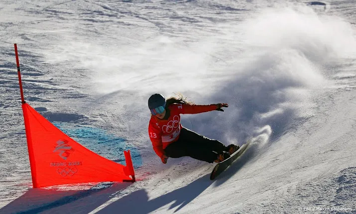snowboardster dekker derde op paralellreuzenslalom