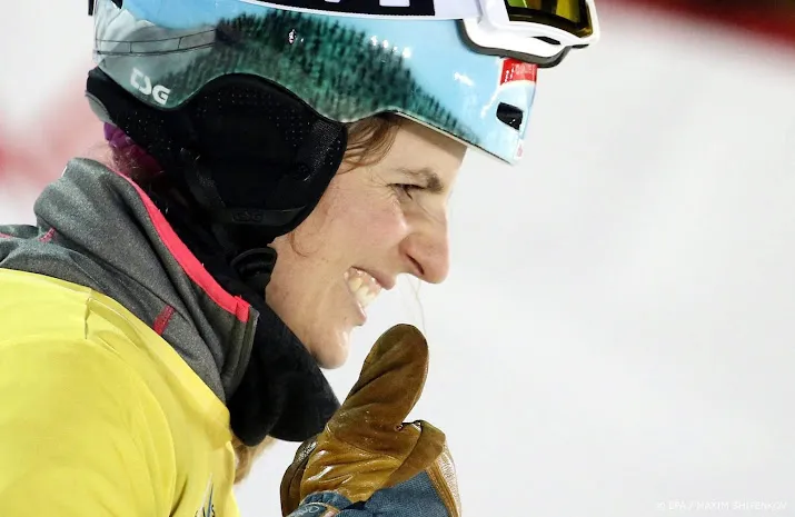 snowboardster kummer strandt vroegtijdig na quarantaine