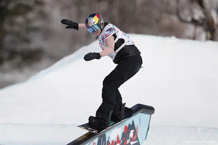 snowboardster peperkamp scheurt meniscus en mist komend seizoen