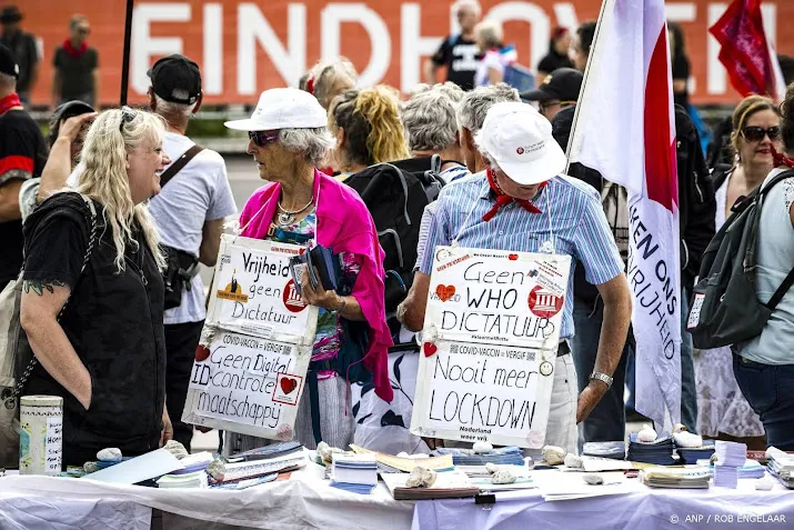 solidariteitsdemonstratie met boeren door eindhoven