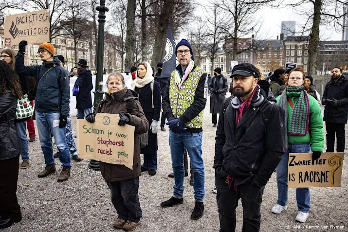 solidariteitsmars voor in staphorst belaagde kozp activisten