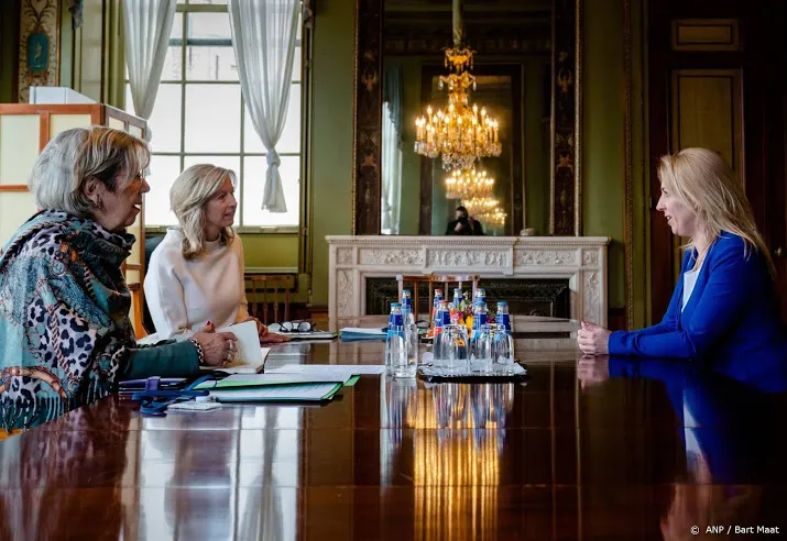sp en pvda willen dat verkenners tijdelijk stoppen met hun werk