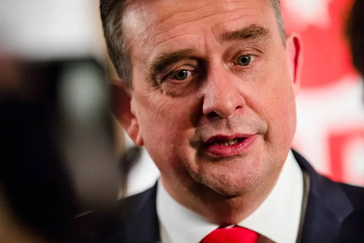 sp kamerlid roemer uitgezwaaid