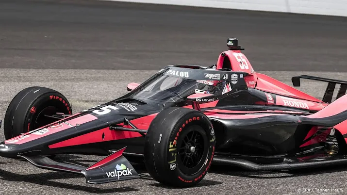 spaanse coureur palou maakt f1 debuut voor mclaren in training