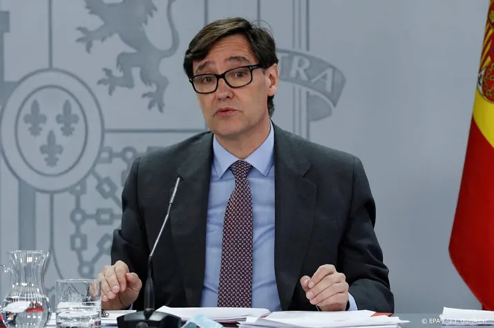 spaanse minister voorzichtig met fans bij voetbalduels