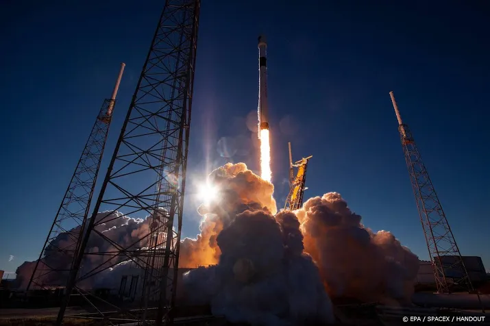 spacex ontslaat 10 procent van werknemers