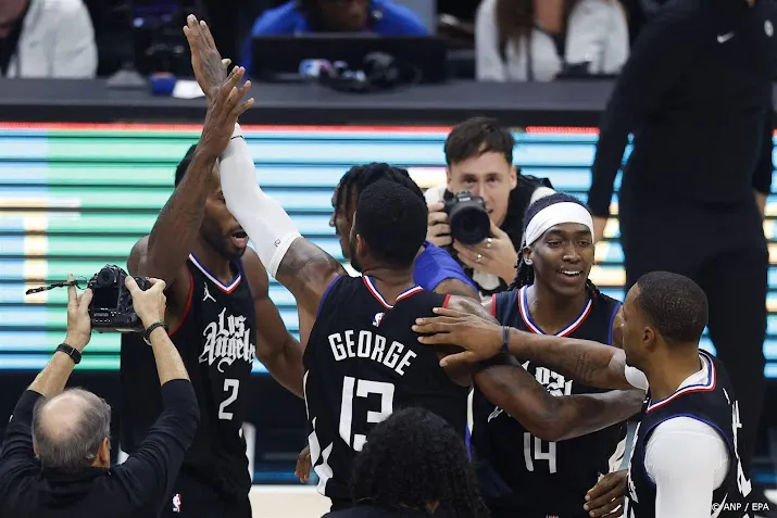 spectaculaire zege clippers op warriors in nba