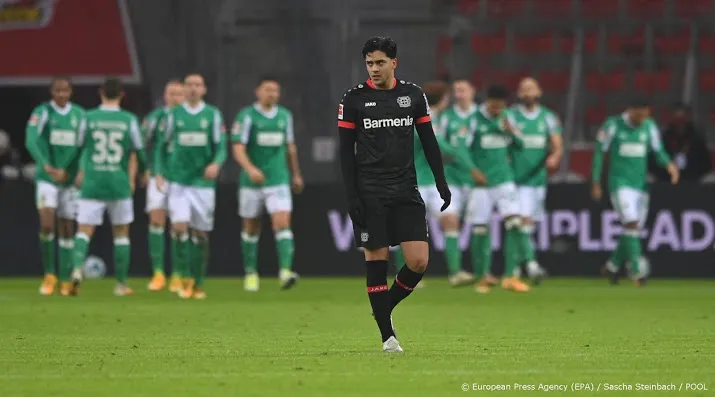speler leverkusen zegt racistisch te zijn bejegend