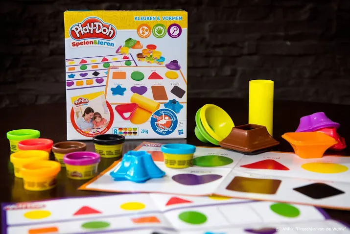 spelletjes hasbro vinden gretig aftrek door crisis