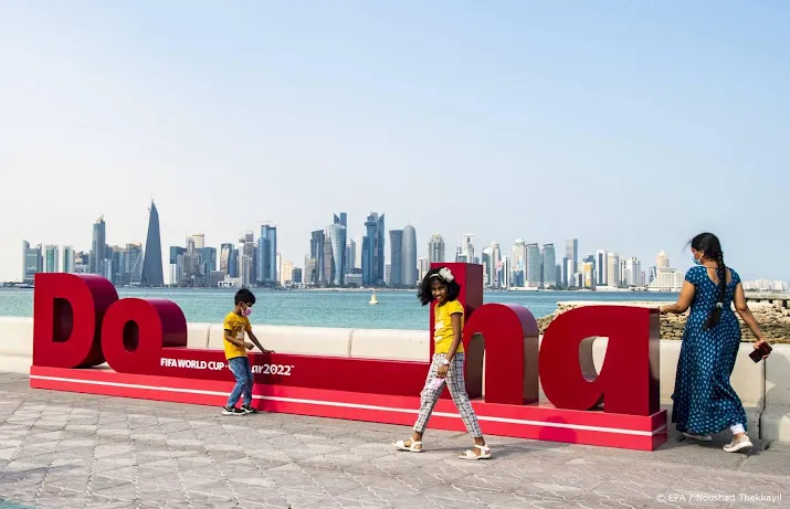 sponsoren en supers voorzichtig met reclames rond wk in qatar