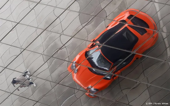 sportauto 911 viert 60e verjaardag feest bij porsche gelderland
