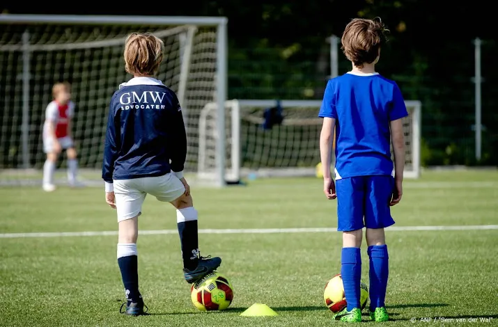 sportdeelname kinderen dramatisch gedaald door coronacrisis