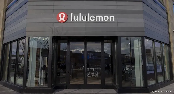 sportmerk lululemon fors hoger op positief wall street