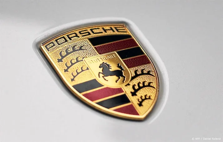 sportwagenfabrikant porsche groeit hard in eerste jaarhelft