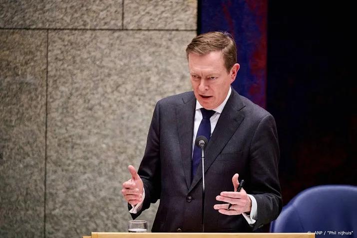 sportwereld dankt afgetreden minister bruins