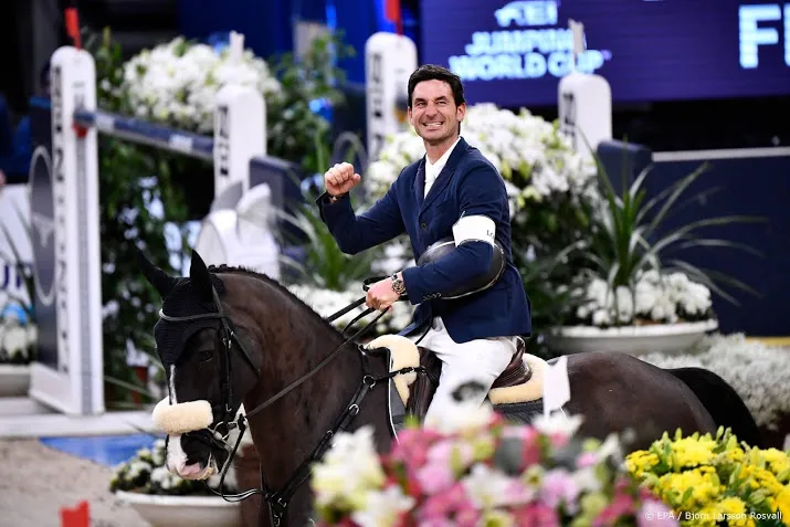 springruiter guerdat wint de wereldbeker