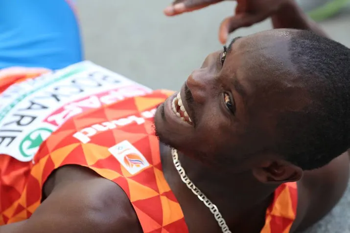 sprinter bockarie wel naar finale 200 meter