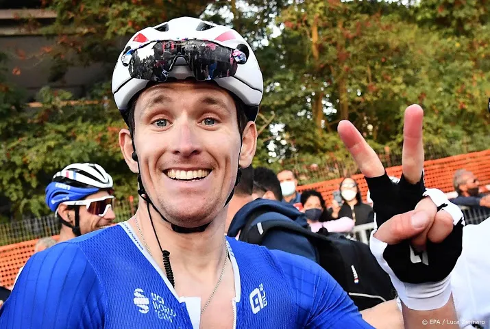 sprinter demare opnieuw snelste in zevende giro etappe