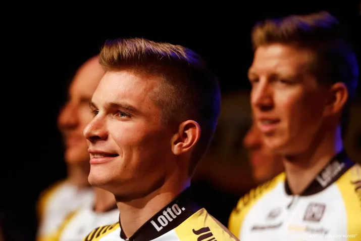 sprinter hofland mist opnieuw ritzege