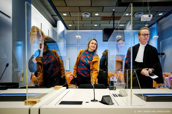 staat mag kans niet laten liggen om uitstoot klm te verlagen