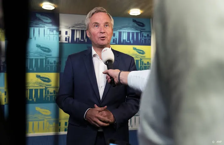 staatssecretaris tubbergen nog niks gedaan daarom helaas dwang